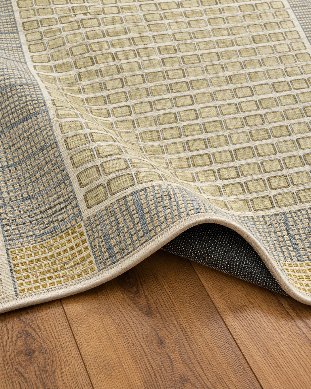 Golden Lattice